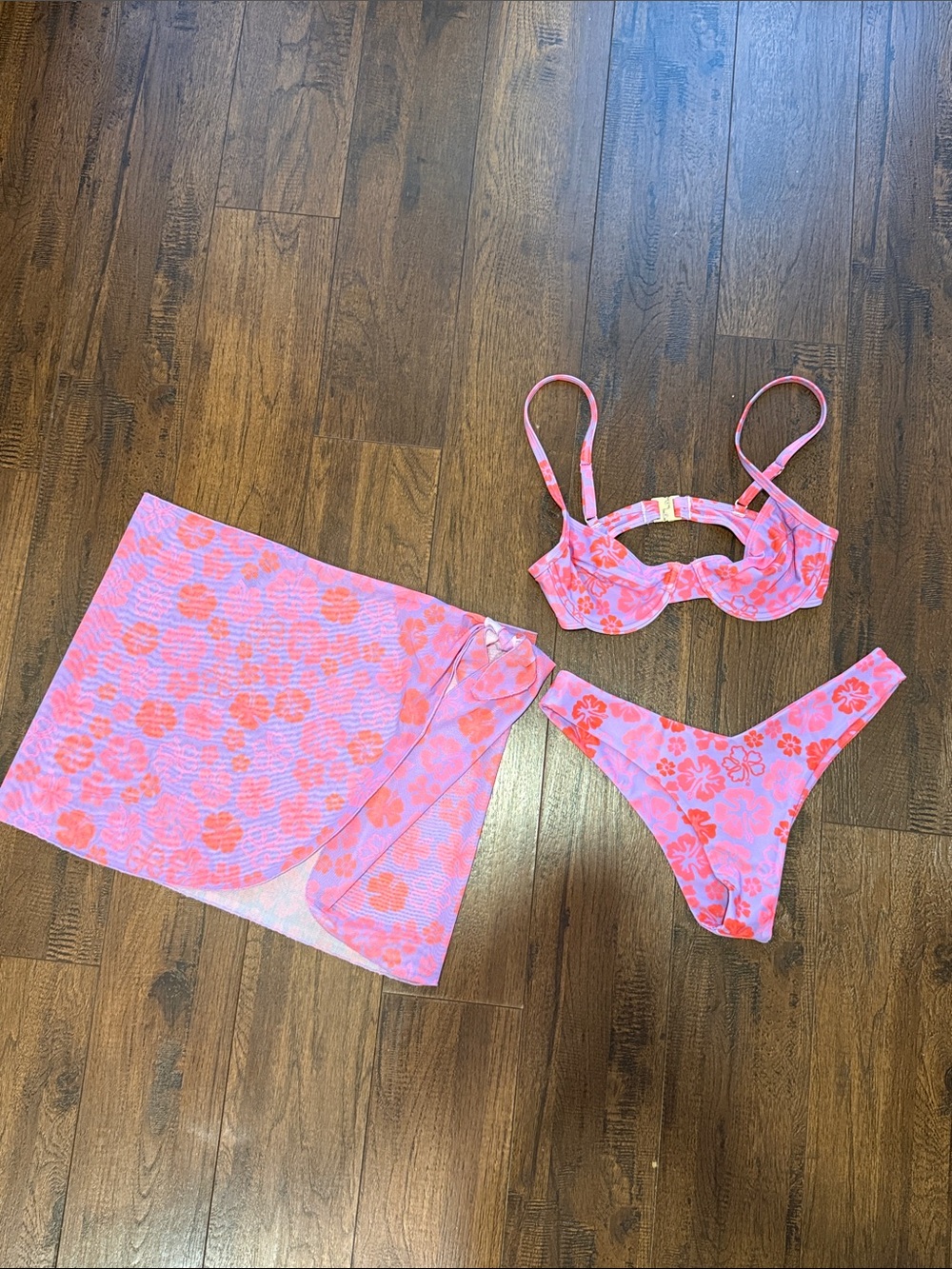 Kulani Kinis Floral Underwire Bikini Set + Matching Sarong Cover-Up | NWOT